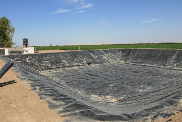 Between 2011-2012 reservoirs, offices, staff housing, canteens, warehouses and pump stations were constructed. 